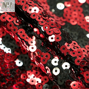 Nanyee tekstil İtalya pazarı pullu nakış kırmızı leopar madeni pul kumaş sipariş yapmak - Product Image 2