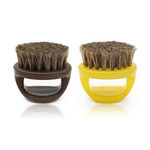 <span class=keywords><strong>Brosse</strong></span> à raser en poils de sanglier avec anneau rond en résine et manche en plastique - Product Image 1