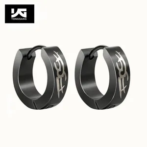 Fashion Rvs Punk Oorbellen Zwarte Ronde Hoop Earring Huggie Voor Vrouwen Mannen