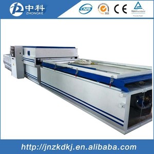 Machine de pressage des <span class=keywords><strong>membrane</strong></span> sous vide, à double station, pour plastification de portes avec plaques en pvc, 2 tables - Product Image 5