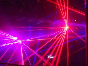 ไฟเลเซอร์ RGB สำหรับงานแสดงแสงสีเสียงบนเวที  1/2/3/<span class=keywords><strong>5</strong></span>/6/8/10w จากโรงงานกวางโจว เหมาะสำหรับงานดิสโก้/งานแต่งงาน โปรเจคเตอร์ไฟเวที - Product Image 3