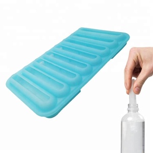 Su misura 8 Pezzi In Silicone Bottiglia di Acqua Cubo di Ghiaccio Bastoni Vassoio Cilindro - Product Image 1