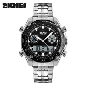Orologio da Uomo Dorato con Movimento Elettronico Giapponese, Prezzo SR626SW, Impermeabile 30m, SKMEI 1204 Orologio Personalizzato - Product Image 3