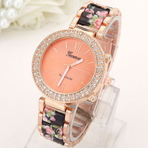 Donne <span class=keywords><strong>Orologio</strong></span> d'<span class=keywords><strong>oro</strong></span> di Lusso di Marca Ginevra del Quarzo Delle Signore-Guardare I Regali signore fancy <span class=keywords><strong>oro</strong></span> geneva watch - Product Image 4
