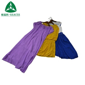 Venta caliente adultos, <span class=keywords><strong>grupo</strong></span> de edad y todos los tamaños se señoras vestido de seda en pacas - Product Image 1