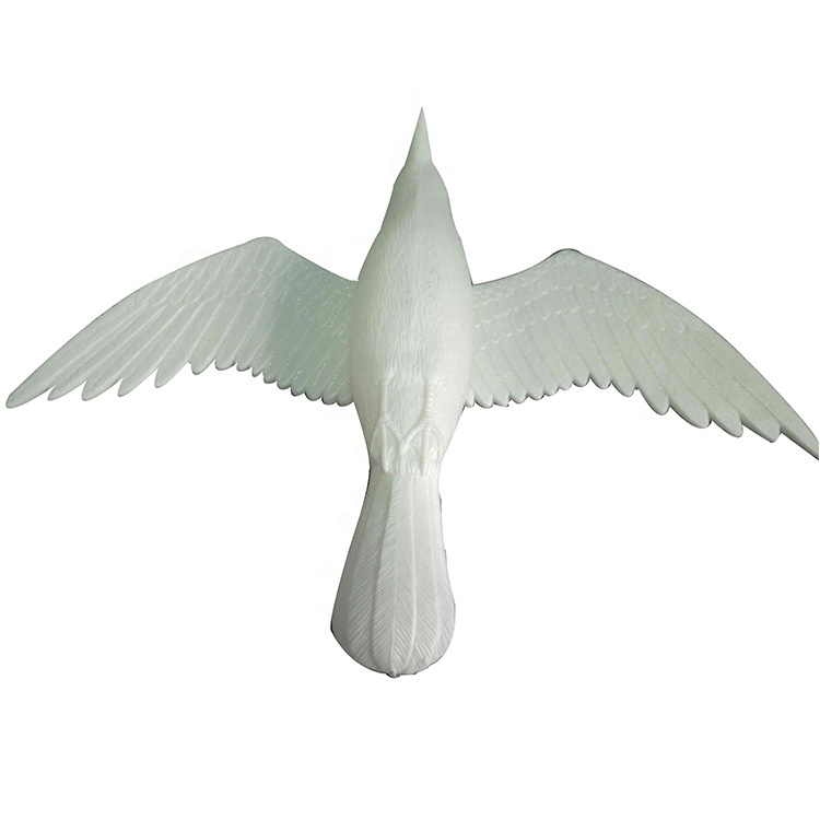 Vivid Flocked Hard Plastic Flying Black Crow Hunting Decoy Crow Deco With Built in Stake for Baiting Shooting · image 2