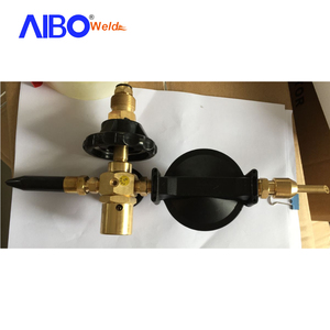 2023 regolatore di gonfiaggio del flusso d'aria a palloncino in lattice di elio in ottone di precisione 3000 PSI con manometro - Product Image 2