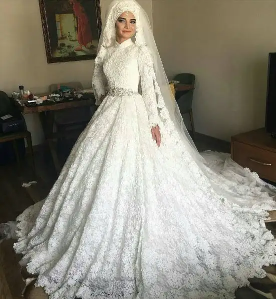 Arabic Women Ball Gown Handmade Lace Applique Bridal Dress Long Sleeve Wedding Gown Saudi Arabia Muslim Wedding dress