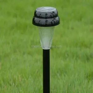 IP65 กันน้ํา LED สวนกลางแจ้ง Villa พลังงานแสงอาทิตย์ Bollard สนามหญ้า Spike Light สําหรับภูมิทัศน์ Mart APP ควบคุม 3000 K 6000 K 15