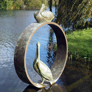 Statua di Pellicano in Bronzo a Grandezza Naturale, Scultura in Ottone per Decorazione Antica - Product Image 3