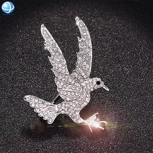 Pin de moda joyería de cristal Starling Rhinestone águila broches plata paz paloma broche Pin para invitación de boda - Product Image 4