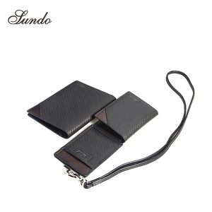 Etiquette de <span class=keywords><strong>bagage</strong></span> en <span class=keywords><strong>cuir</strong></span> véritable avec fente pour carte de visite <span class=keywords><strong>personnalisable</strong></span> pour valises de voyage - Product Image 2