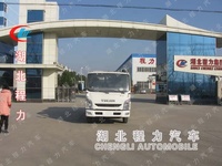 Camion compacteur de déchets de petite taille 1VECO 3-5 tonnes avec moteur diesel, transmission manuelle, roues motrices 4x2, norme d'émission Euro 4, garantie 1 an