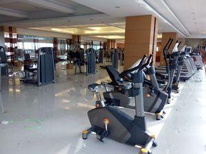Máquina elíptica comercial / Cardio Gym Fitness Cross Trainer TZ7015 - Product Image 3