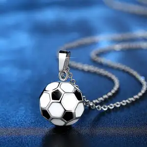 Colar e pingente esportivo para homens e mulheres, colar com corrente e pingente dourado do futebol, futebol, joia esportiva de aço inoxidável