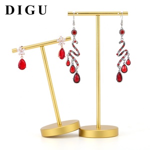 Küpe tutucu raf ekran takı ekran sahne yaratıcı süsler saplama küpe metal sergileme standı - Product Image 2