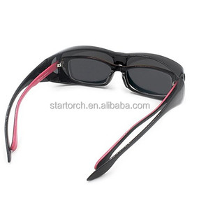 Porter Sur Des lunettes de soleil pour hommes femmes Verres Polarisés, fit plus Lunettes Lunettes UV400 - Product Image 3