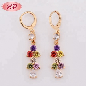Grands modèles de boucles d'oreilles, bijoux saoudiens en or 22 carats, design <span class=keywords><strong>goutte</strong></span> d'eau, pierre en zircone cubique - Product Image 4