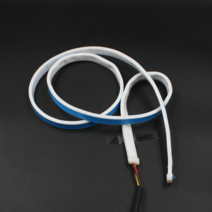 FSYLX Tira de Luces LED RGB Flexible Universal para Cola, Freno y Señales de Giro 120CM Aluminio Audi Q3 Trasero Rojo Azul Amarillo - Product Image 3