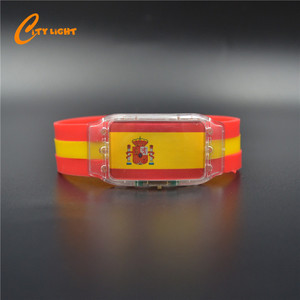 กำไลข้อมือไฟ LED ธงชาติ ขายส่งจากเซินเจิ้น สำหรับงานปาร์ตี้และคอนเสิร์ต - Product Image 3