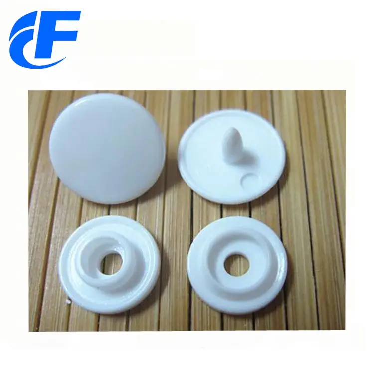 Wholesale white color four parts double caps plastic 10mm snap button for children wears