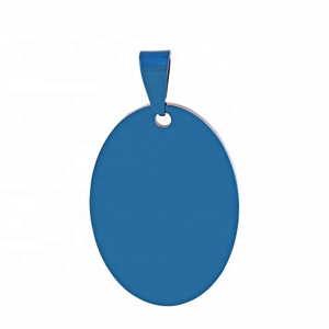<span class=keywords><strong>Pendentif</strong></span> ovale personnalisé avec logo gravé, style médaille d'identification pour chien, polissage miroir, 100% acier inoxydable, plaqué <span class=keywords><strong>or</strong></span> 18 carats, vente en gros - Product Image 4