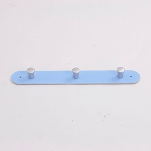 Venta caliente Colgador de montaje en pared con revestimiento de plata 3 ganchos - Product Image 2