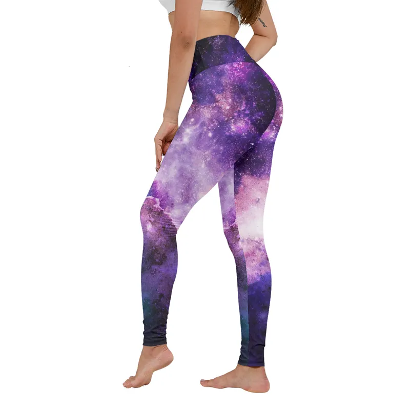 Mallas de Yoga con estampado de galaxia púrpura nebulosa para mujer, pantalones largos de compresión de rendimiento para mujer