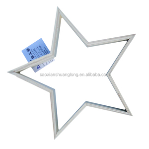 Décorations <span class=keywords><strong>de</strong></span> Noël bon marché Artisanat <span class=keywords><strong>en</strong></span> <span class=keywords><strong>bois</strong></span> Étoile à cinq branches Arbres <span class=keywords><strong>en</strong></span> <span class=keywords><strong>bois</strong></span> Décoration intérieure <span class=keywords><strong>en</strong></span> <span class=keywords><strong>bois</strong></span> Art populaire Paulownia Europe - Product Image 3