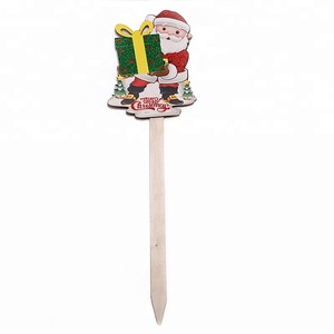 Personalizado Santa Claus dando regalos de madera cartel para <span class=keywords><strong>la</strong></span> decoración de Navidad al aire libre patio estaca - Product Image 1
