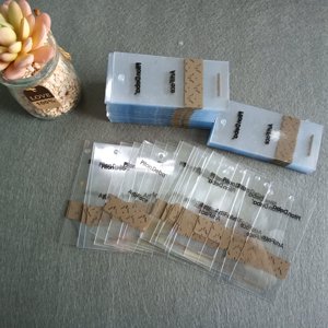 Bán Buôn Sang Trọng Tùy Chỉnh Logo Trong Suốt Matte Rõ Ràng <span class=keywords><strong>Pvc</strong></span> Treo <span class=keywords><strong>Tag</strong></span> - Product Image 1