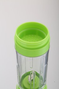 Batidora portátil recargable por USB, botella de viaje de seis cuchillas con 380ml de plástico OEM, piezas de repuesto gratis de inmersión BL 216 380 - Product Image 5