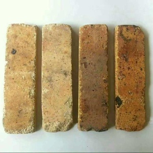 Gaya Lama Digunakan Tanah Liat Merah Kembali Bata