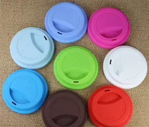 को मंजूरी दी खाना ग्रेड गोल आकार पुन: प्रयोज्य कस्टम रंगीन सिलिकॉन कप ढक्कन