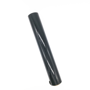Rouleaux de bonne qualité <span class=keywords><strong>noir</strong></span> main <span class=keywords><strong>palette</strong></span> <span class=keywords><strong>film</strong></span> rétractable en plastique stretch épaisseur du <span class=keywords><strong>film</strong></span> en gros prix - Product Image 4