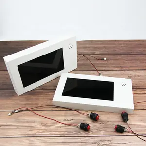 Wholesale manufacturers mini 7inch lcd display screen card video player for hotel advertising brochure