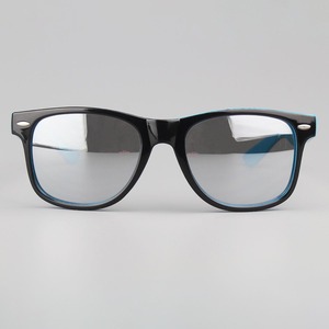Lunettes de soleil <span class=keywords><strong>tendance</strong></span> personnalisées pour femme, haute qualité, style funky, noires, 2026, cadeaux d'entreprise - Product Image 1