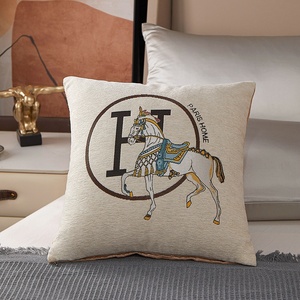 Nouveau Chenille Jacquard oreiller couvre cheval brodé canapé housse de coussin maison salon décoration échantillon chambre appui-tête oreillers - Product Image 6