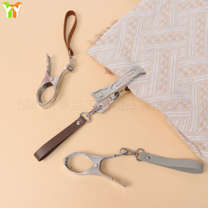 Clips para zapatos de bebé y <span class=keywords><strong>cochecito</strong></span>, clips portátiles para colgar zapatos de ballet, clips personalizados de cuero PU para zapatos - Product Image 2