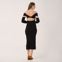 Vente en gros de robe pull tricotée longue à épaules dénudées pour femmes