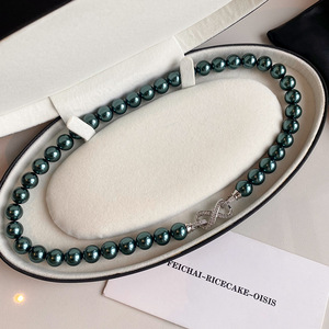Collier en perles de Tahiti vert foncé pour femmes, micro-incrusté de zircon, électroplaqué, boucle géométrique en forme de 8, chaîne conventionnelle RF643 Ta - Product Image 3