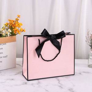 Bolsas de Regalo de Papel Kraft Mini con Logotipo Personalizado para Pequeñas Empresas y Venta Minorista de Ropa, Empaque Versátil para Uso en Venta Minorista de Alimentos - Product Image 4