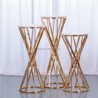 Hochzeitsdekoration Metall-Podeste Weißer Kuchentisch Goldener Sockel-Set Silberner Blumenständer