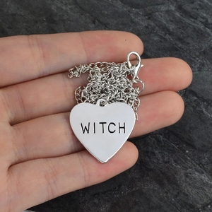 Collar de bruja personalizado para mujer, colgante con grabado de corazón, estilo gótico, brujería, bruja, Halloween, regalo - Product Image 6
