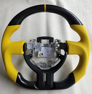 Volante Deportivo YLA <span class=keywords><strong>GR</strong></span> para <span class=keywords><strong>GR</strong></span> 86 <span class=keywords><strong>2022</strong></span>-2025 - Totalmente Personalizable con Agarre Calefactable y Pantalla LED, Fibra de Carbono y Cuero - Product Image 5