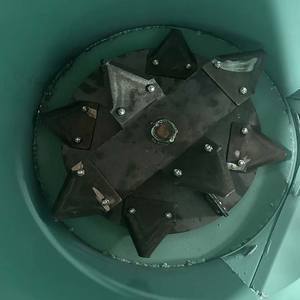 <span class=keywords><strong>Broyeur</strong></span> d'<span class=keywords><strong>herbe</strong></span> et de céréales utilisé pour l'élevage de volailles, avec une puissance de sortie de 220 V de 1 tonne par heure - Product Image 5