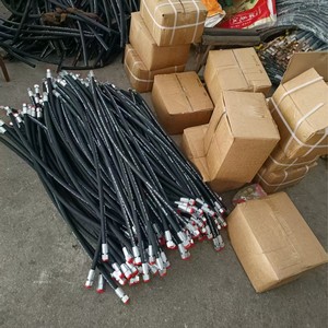 Wojiang High-Pressure <b>Rubber</b> <b>Hose</b> DN10 1-70 Bar Coal Petroleum Engineering Use - Product Image 1