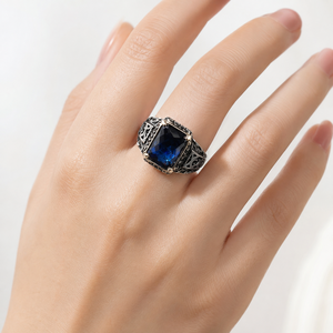 Anello retrò a forma quadrata, accessori da uomo per l'uso quotidiano con design personalizzato - Product Image 2