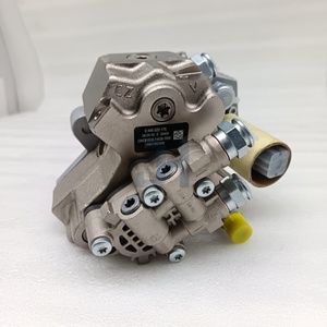 Pompe d'injection de carburant 0445020175 pour moteur diesel de machines de construction, pompe à injection diesel Common Rail 84385110 - Product Image 4
