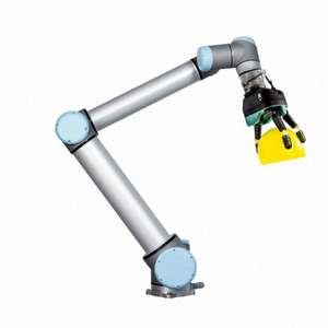 Robot universel <span class=keywords><strong>UR</strong></span> <span class=keywords><strong>10e</strong></span> Cobot à court délai de livraison avec pince OnRobot AIR PICK pour l'assemblage, la manipulation des boîtes de sacs alimentaires emballés - Product Image 2